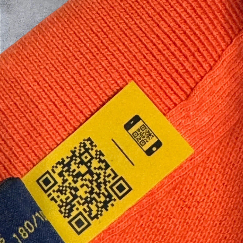 Ralph Lauren Polo (L)
