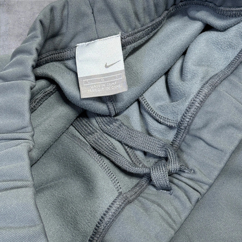 Nike Tracksuit (L)