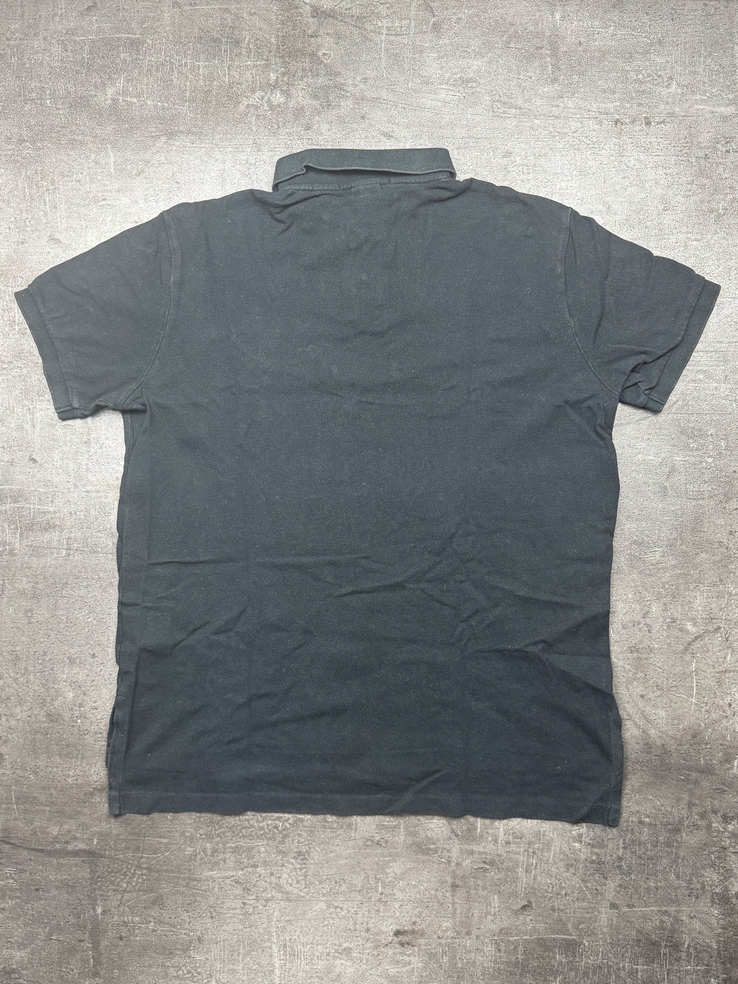 Ralph Lauren Polo (L)