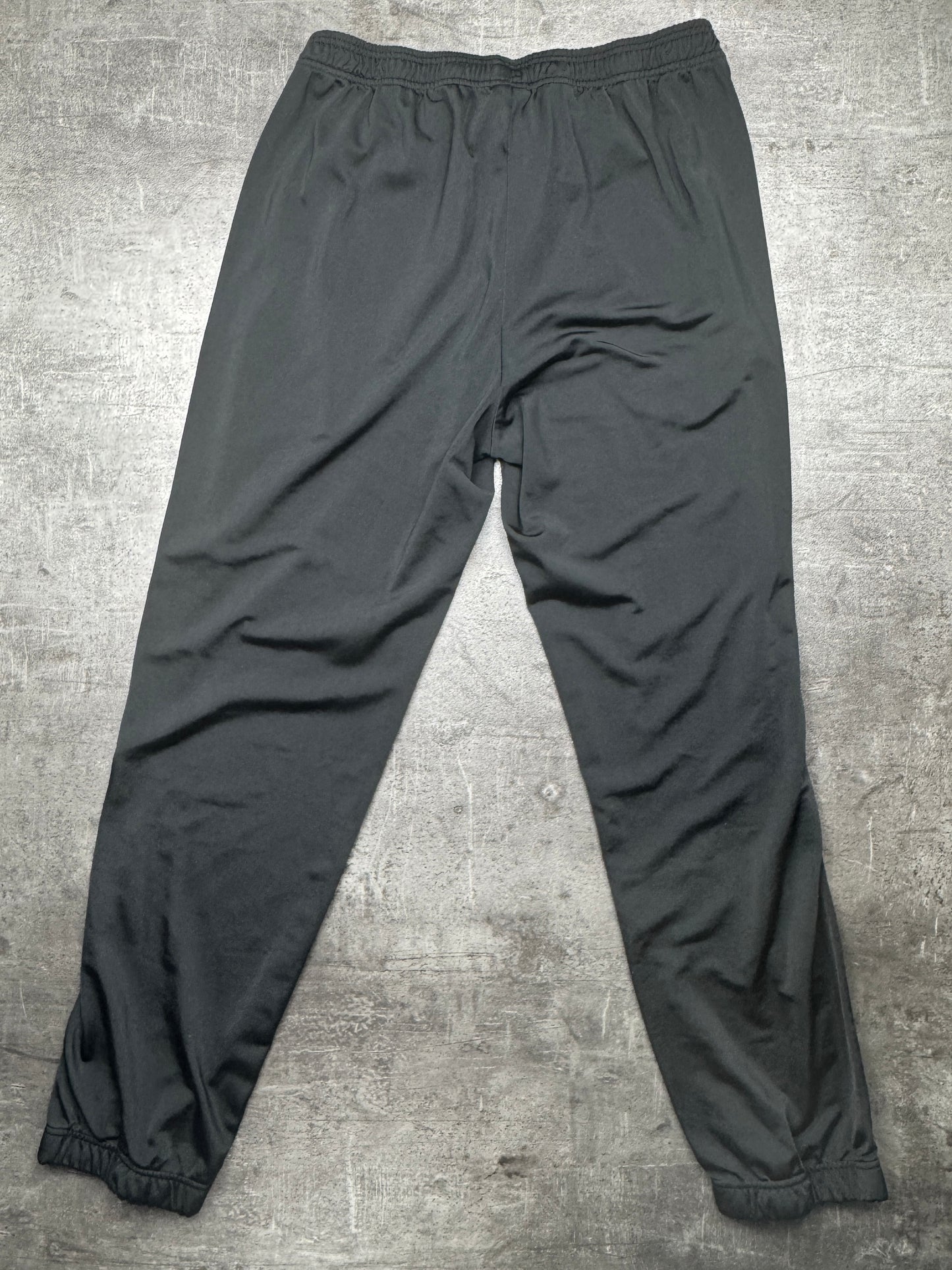 Adidas Trackpants (L)