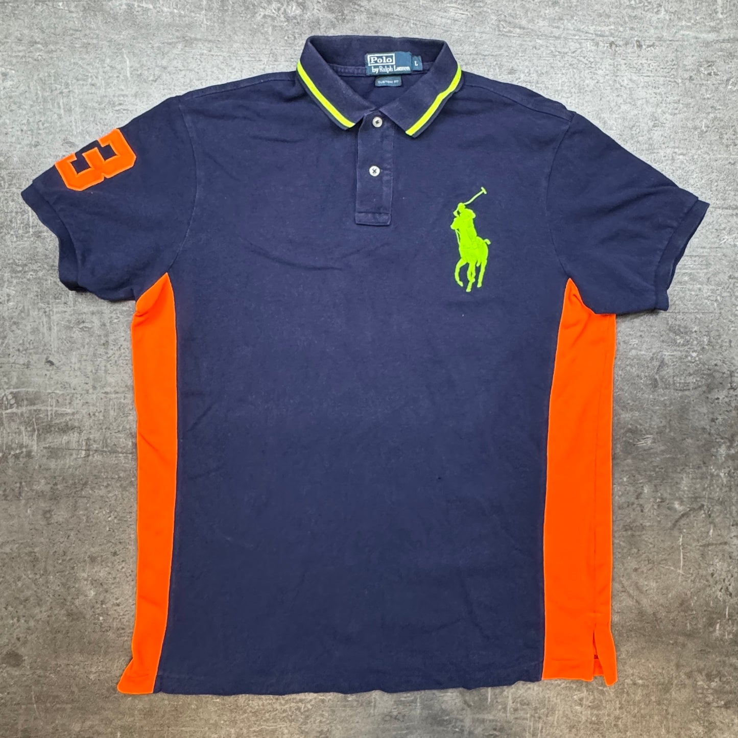 Ralph Lauren Polo (L)