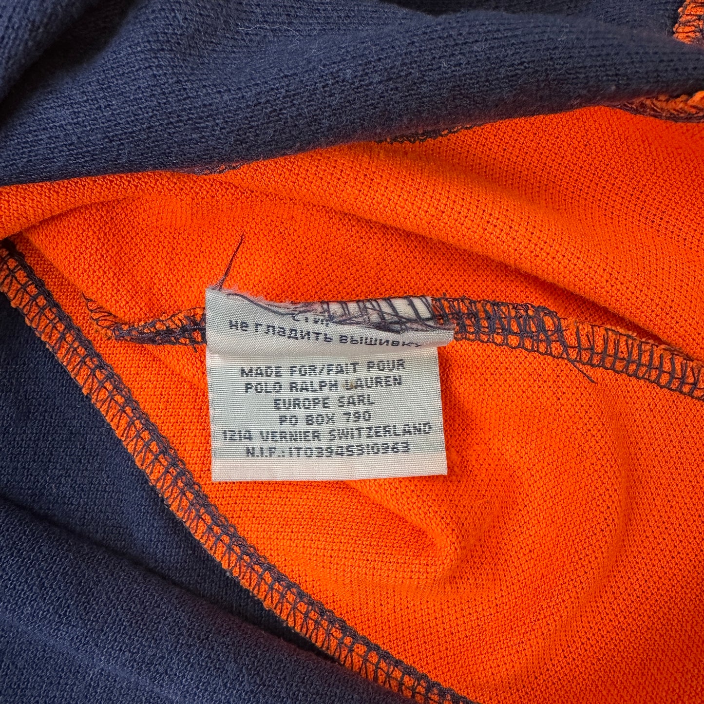 Ralph Lauren Polo (L)